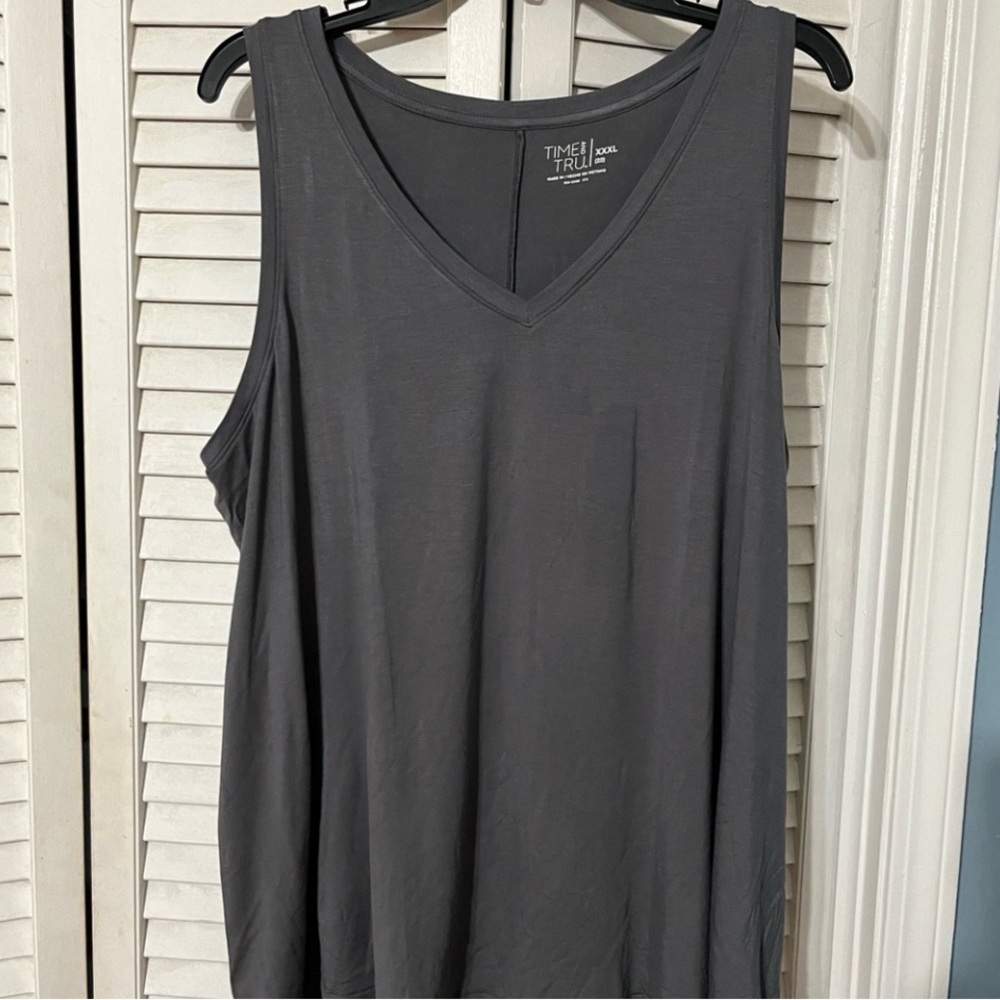 Time and Tru Women's Charcoal Tank Top